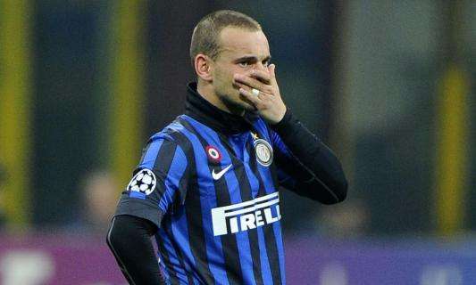 Daily Mail -  United, colpo De Marcos. Addio Sneijder