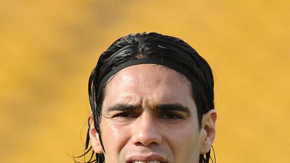 Falcao all'Atletico Madrid 'libera' Forlan per l'Inter