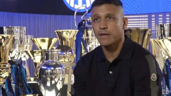 Sanchez: "Quello contro la Juventus è il mio gol preferito con l'Inter. Non vedo l'ora di riabbracciare Dimarco"