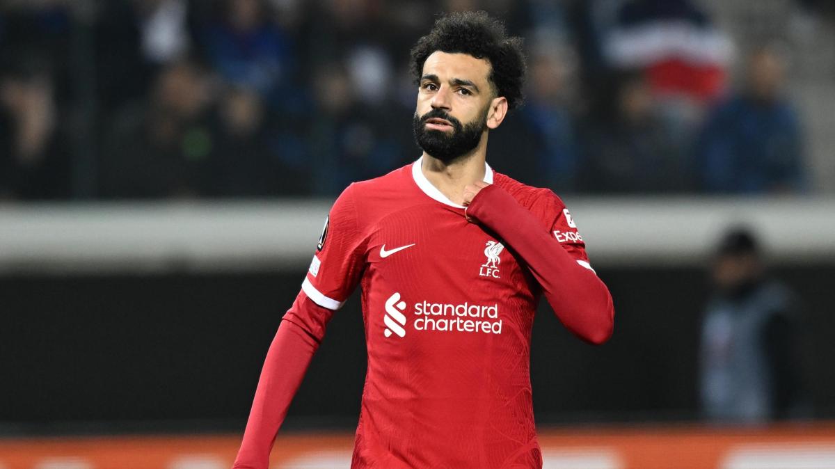 Liverpool, Slot difende Salah: "Anche lui è un essere umano. Non siamo abituati a vederlo sbagliare"