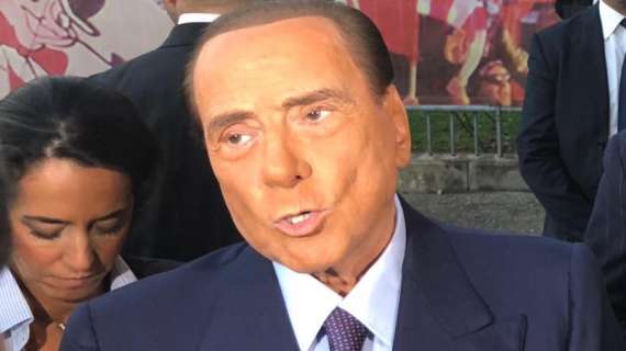 Berlusconi: "Avrei visto volentieri Conte al Milan, noi l'avevamo ritenuto una buona scelta"
