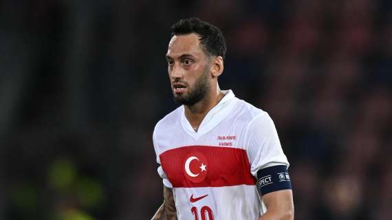 Terim pazzo di Calhanoglu: "Nella sua posizione è il miglior giocatore insieme a Rodri. Tra i turchi migliori di sempre"