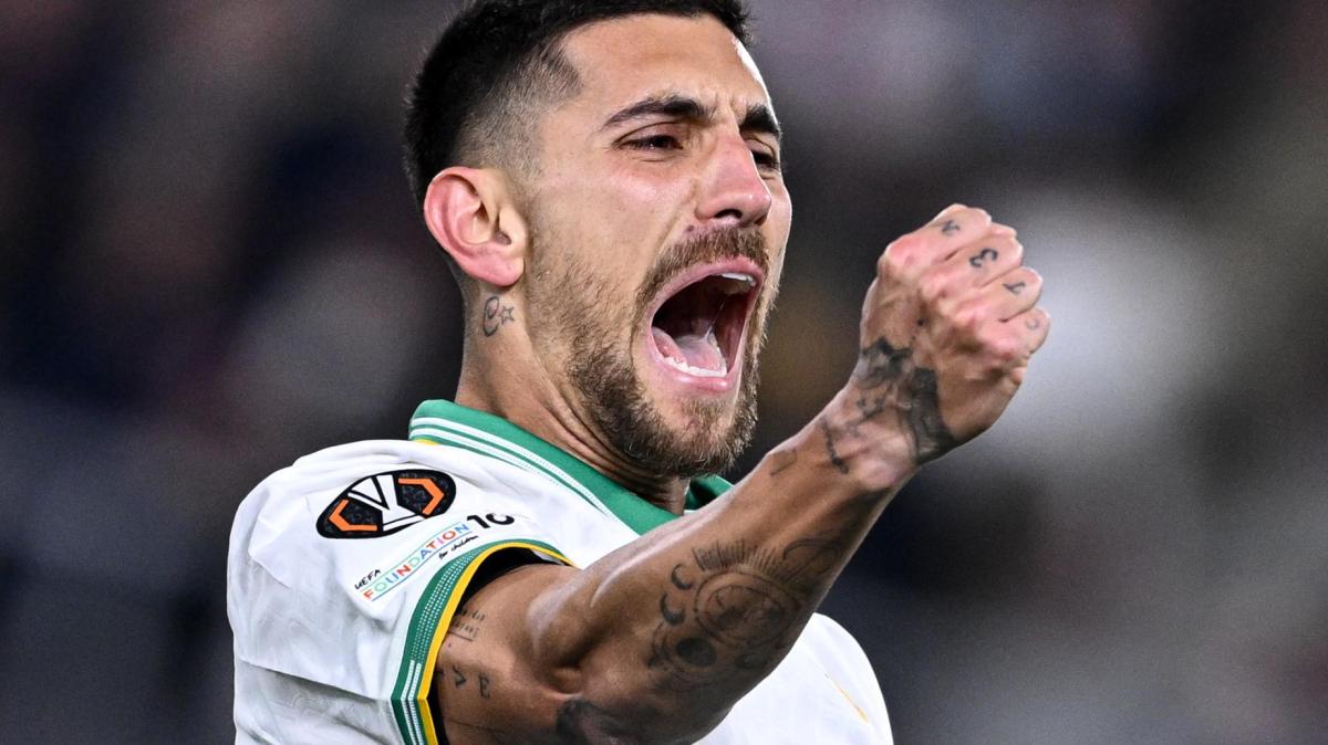 La Roma tratta con Pellegrini: proposto un taglio del 50% dell'ingaggio