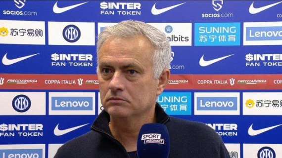 Roma, Mourinho: "Con l'Inter rapporto eterno, avversario fortissimo. Arbitro? Di qualità"