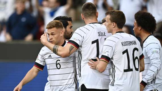 Serata nera per l'Italia: la Germania vince 5-2, Bastoni causa un rigore poi trova il gol della staffa