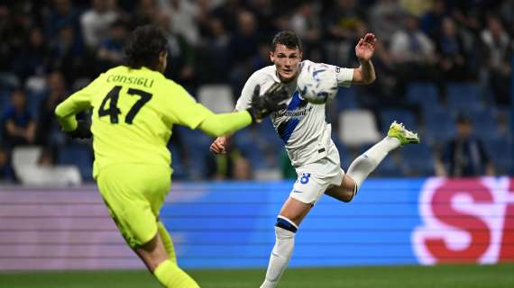Sassuolo-Inter - Halftime report - Nerazzurri sotto di un gol: Dumfries sbaglia, Laurienté lo punisce. Lautaro fermato dal VAR 