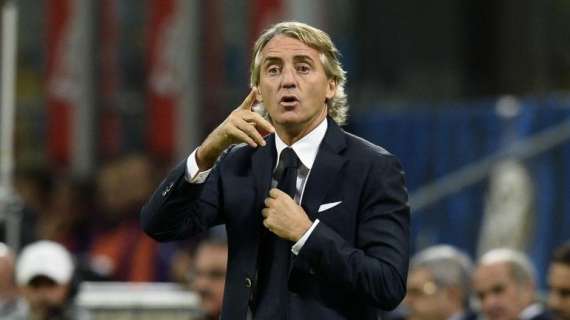 Mancini: "Carattere con la Roma. Ora in testa, ma c'è concorrenza. Scudetto..."