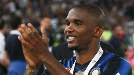 Eto'o torna a San Siro (e porta Messi): "L'Italia è il Paese meno razzista d'Europa, ma le minoranze vanno perseguite"