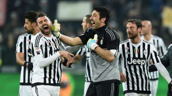 Juve, Buffon e Barzagli rinnovano fino al 2018