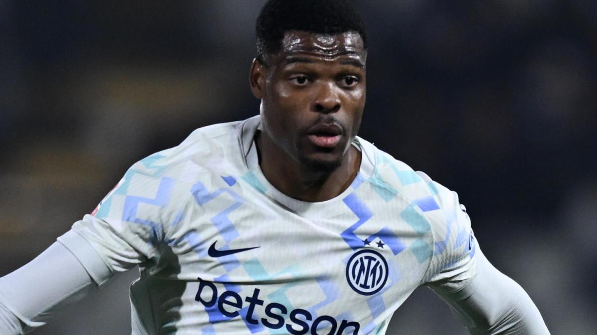 Il ritorno di Dumfries riequilibra l'attacco dell'Inter. L'olandese ago della bilancia in campo e sul mercato