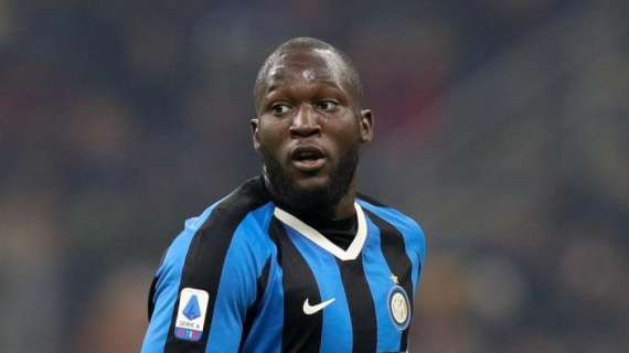 Lukaku risponde ai fan: "Preoccupato di non essere primo in classifica? Mancano ancora 13 giornate"