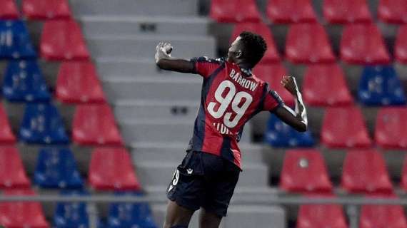 Il Lecce soffre, rimonta, ma nel recupero cede a Barrow: il Bologna vince 3-2