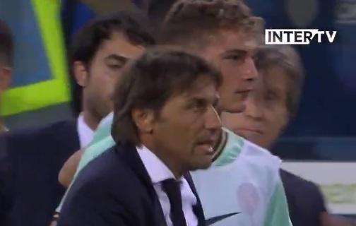 VIDEO - Cagliari-Inter, l'esultanza della panchina subito dopo il fischio finale