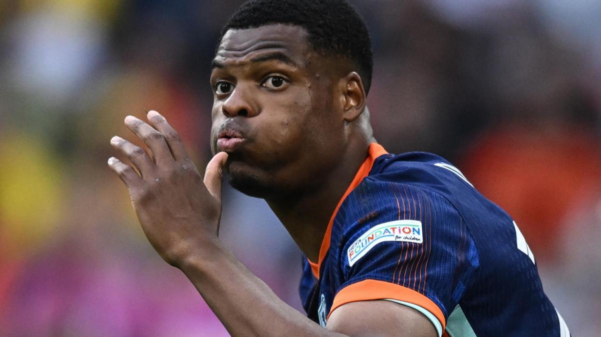 Paesi Bassi, solo un interista convocato da Koeman: c'è Dumfries, De Vrij resta a Milano 