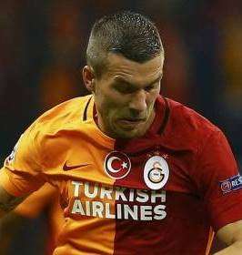 Podolski: "Al Galatasaray gioco sempre, per questo..."