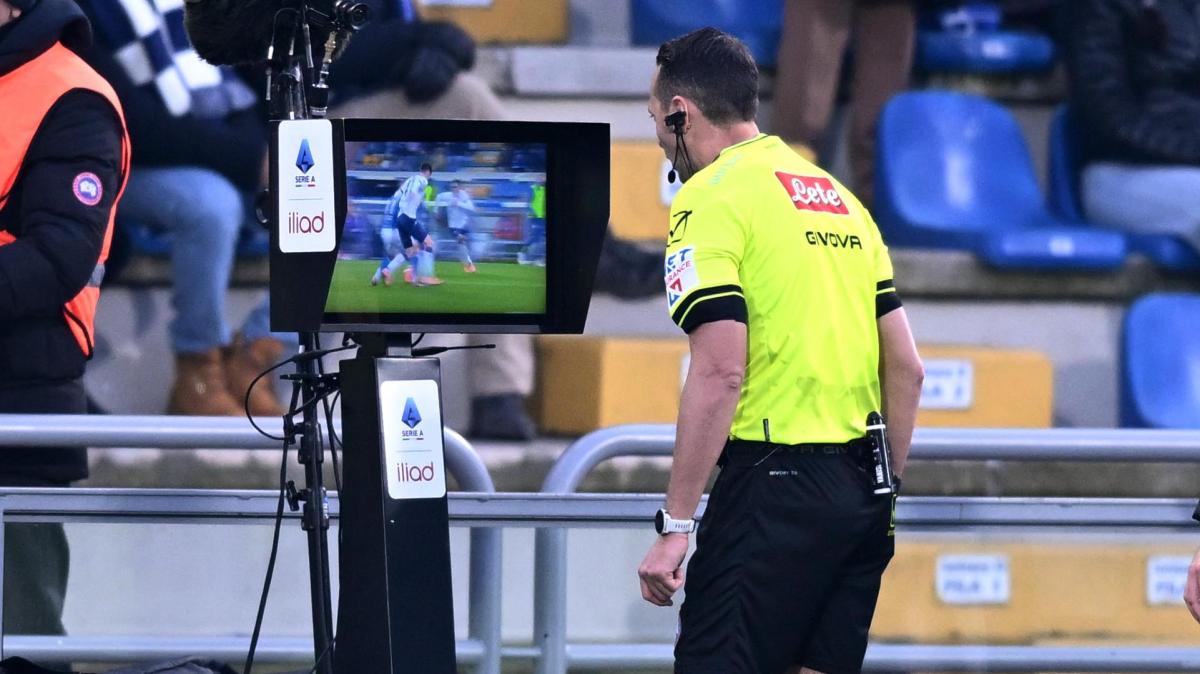 Moviola CdS - Abisso bocciato: nel rosso a Romagnoli non serviva il VAR