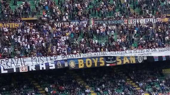 La Curva Nord rende omaggio a Pioli: "Unico attore interista in mezzo a indegni e comparse"