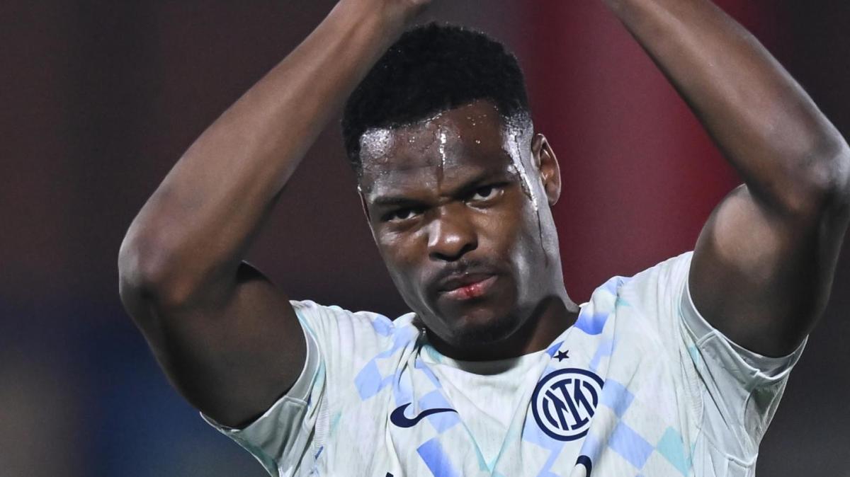 Su Dumfries incombe la clausola, ma Denzel is back e vuole godersi l'Inter