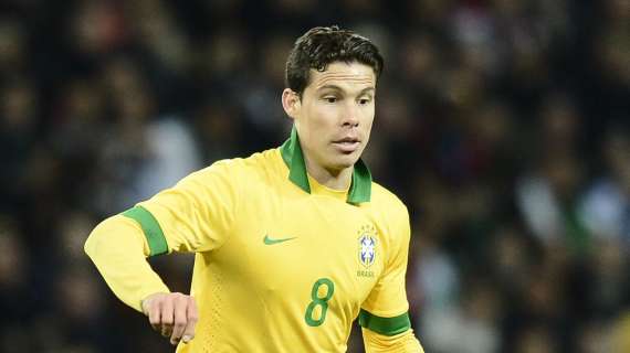 Il Brasile si prepara per Panama: Hernanes in panca