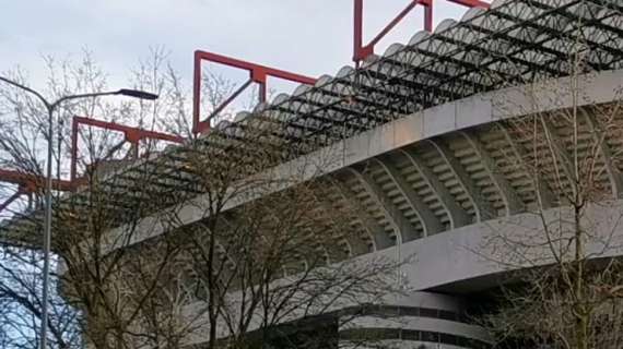 Il Giorno - San Siro, reti per i calcinacci dal terzo anello. Misure antivibrazioni ancora in vigore