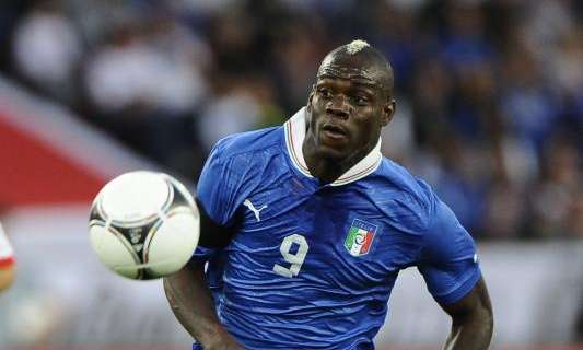 Thiago sgrida Balo: "Come all'Inter, mi fa arrabbiare"