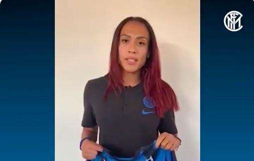 Larissa, la ragazzina che ama il calcio ed è vittima di bullismo. Inter Women: "Continua a seguire i tuoi sogni"