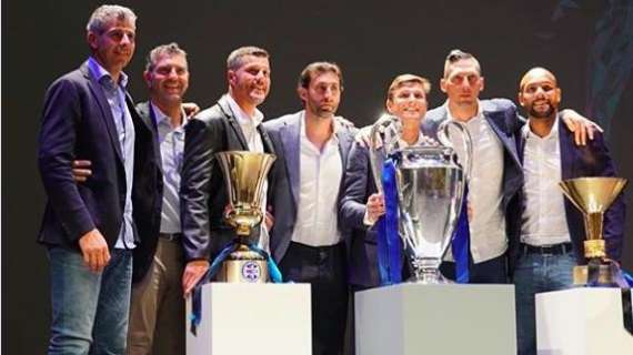 Toldo con i compagni del Triplete: "Bellissimo trovarci di nuovo tutti insieme"