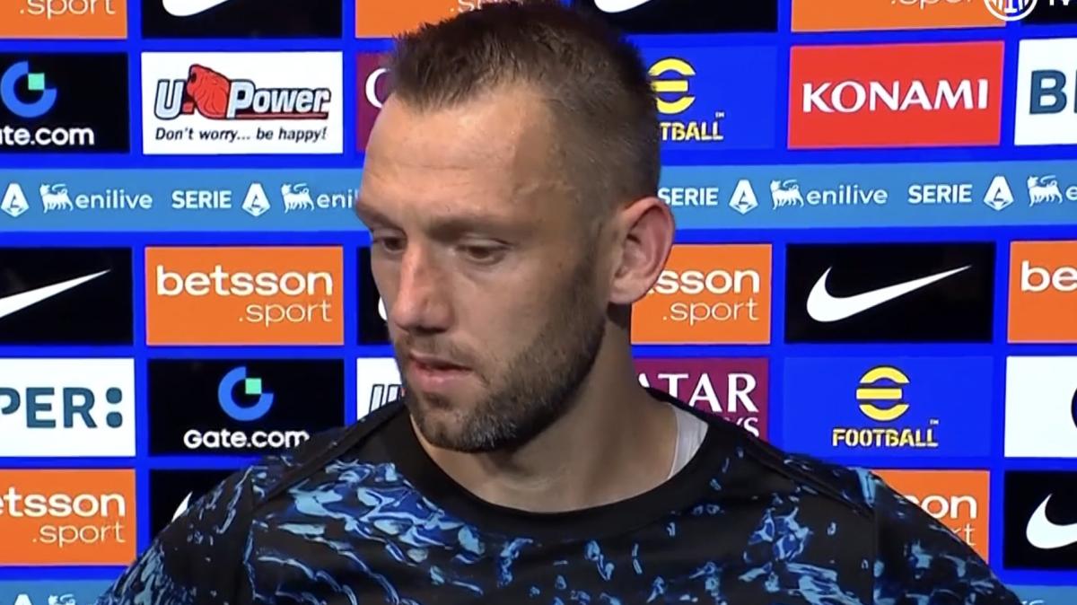 De Vrij a ITV: "Dobbiamo migliorare in difesa. Come si gioca da qui alla fine? Per vincere"