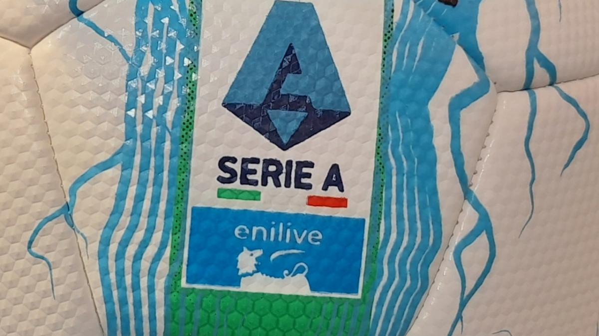 Dopo 40 anni riapre il Teatro Nazionale di Firenze: venerdì in programma l'assemblea di Lega Serie A