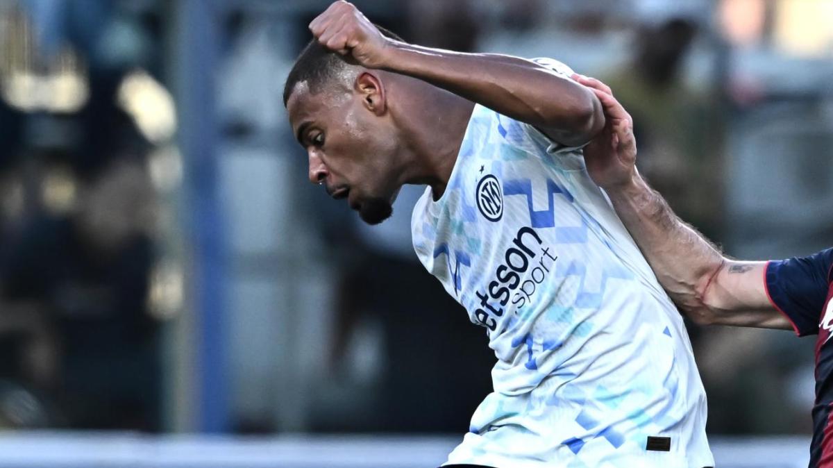 CdS - L'Inter vuole tenersi Diouf. Chivu lo vede esterno perché...