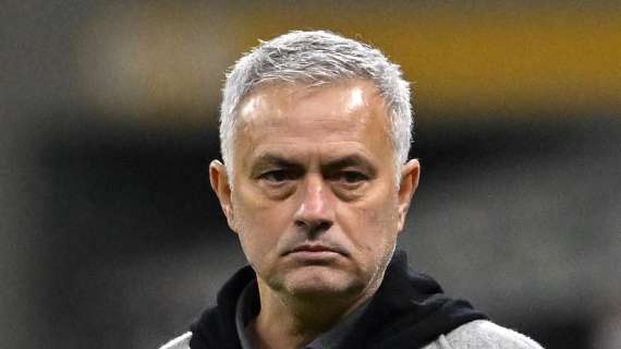 Mourinho: "Zaniolo fuori, vi spiego. Ma non vedo chiedere ad Allegri perché non gioca Bernardeschi o Peppino"