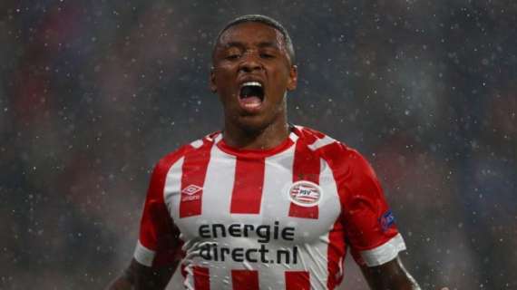 Ajax, 35 mln per Bergwijn. L'agente: "Interesse serio". Sfidate Inter, United e Bayern