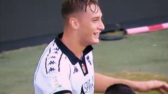 Pio Esposito ancora decisivo per lo Spezia: suo il gol che vale la vittoria contro la Reggiana