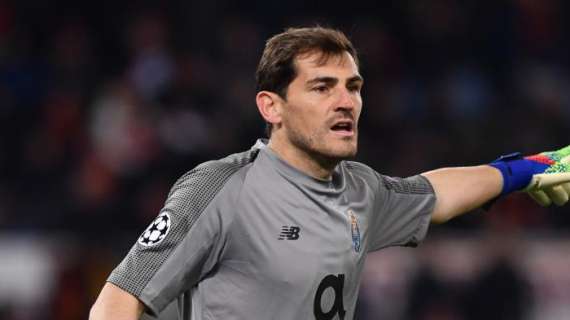 Var, la proposta di Casillas: "Anche ex giocatori ad analizzare le immagini"