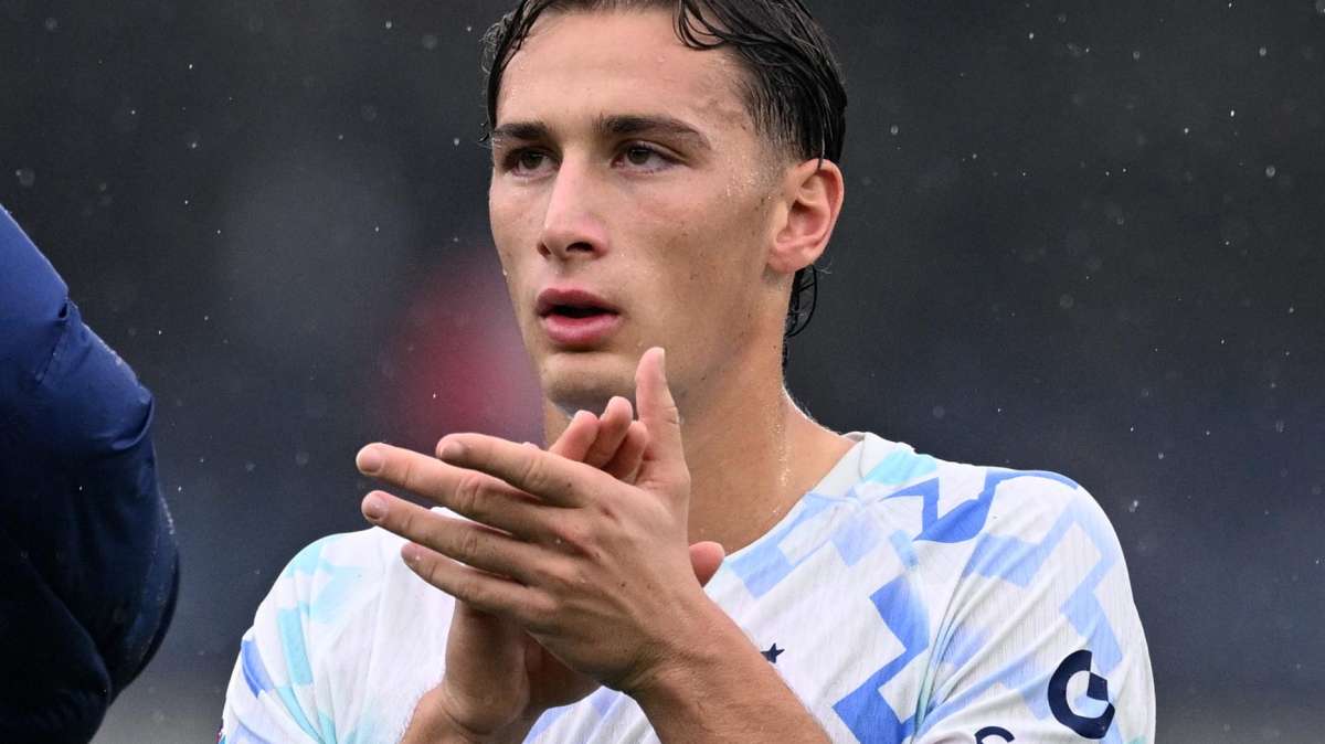 Pio Esposito, in un anno è cambiato tutto: dai campi di provincia alle rotazioni di Chivu. Ma guai fermare la crescita