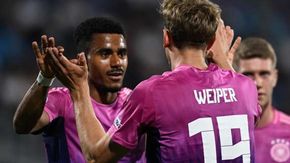 Europeo U21, la Germania batte 2-1 l'Inghilterra e arriva prima nel girone: ai quarti la sfida con l'Italia 