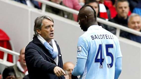 Mancini avverte Balotelli: "Se fai come Adriano..."