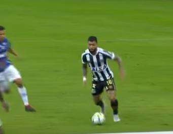 VIDEO - Gabigol a segno con il Cruzeiro dalla distanza, il Santos esce ai rigori