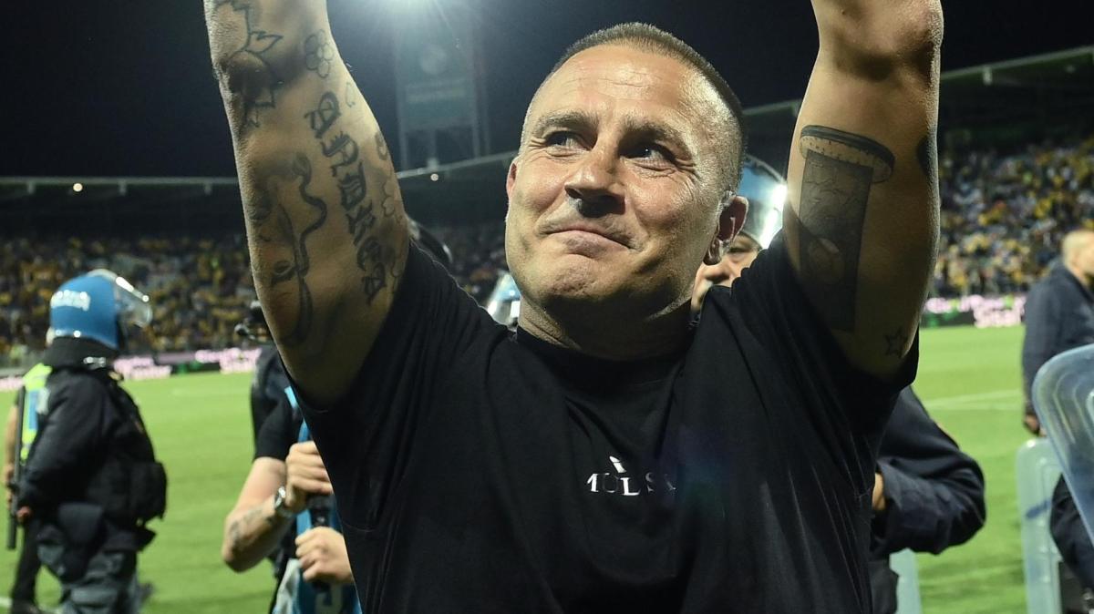 Cannavaro: "Napoli dopo l'Inter per qualità. Ma vi spiego perché non c'è ancora una padrona della classifica"