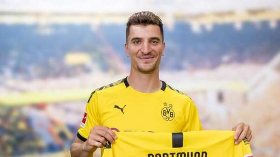 Meunier: "Ho avuto offerte anche dall'Italia. Ho scelto il Borussia Dortmund con il cuore"