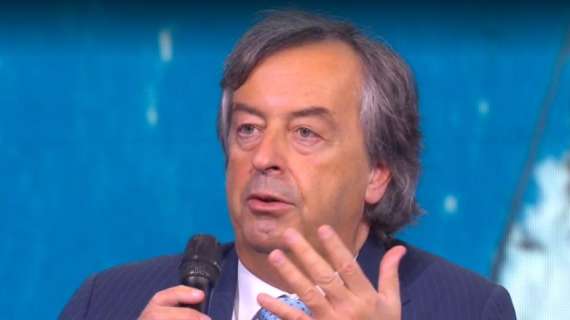 Burioni: "Il calcio è uno sport di contatto, implica un rischio. Riprendere a giugno? Sono scelte politiche"