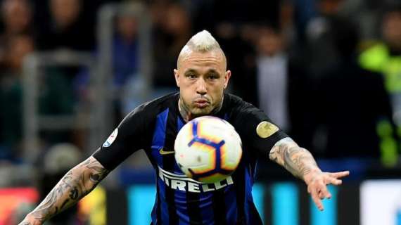 Corsera - Nainggolan vorrebbe restare, ma l'Inter è intransigente. Per Rafael Leao spunta il Milan