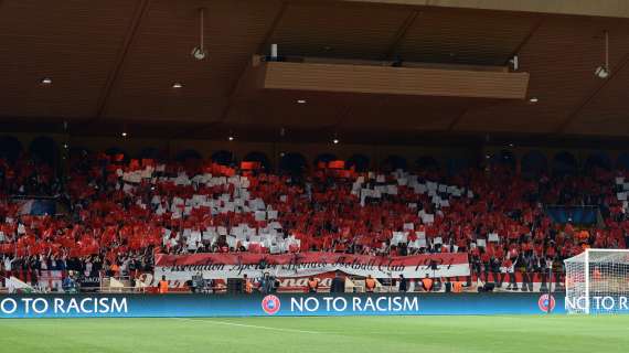 Tutto facile per il Monaco, tris all'Auxerre e vetta della Ligue 1 con il Marsiglia: a segno l'ex Juve Zakaria