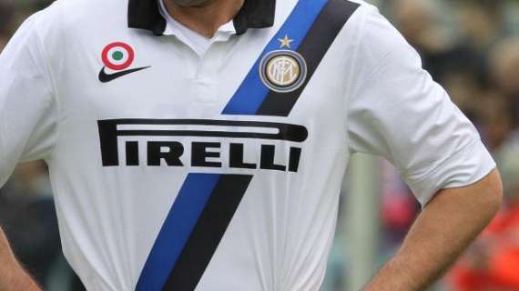 Sorpresa Inter: maglia bianca con fascia nerazzurra
