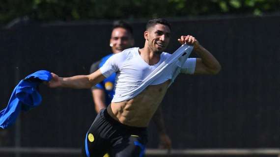 VIDEO - Hakimi non si ferma mai: super gol in allenamento ad Appiano 
