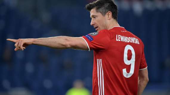 Lewandowski annuncia il cambio di maglia: "La mia era al Bayern è finita"