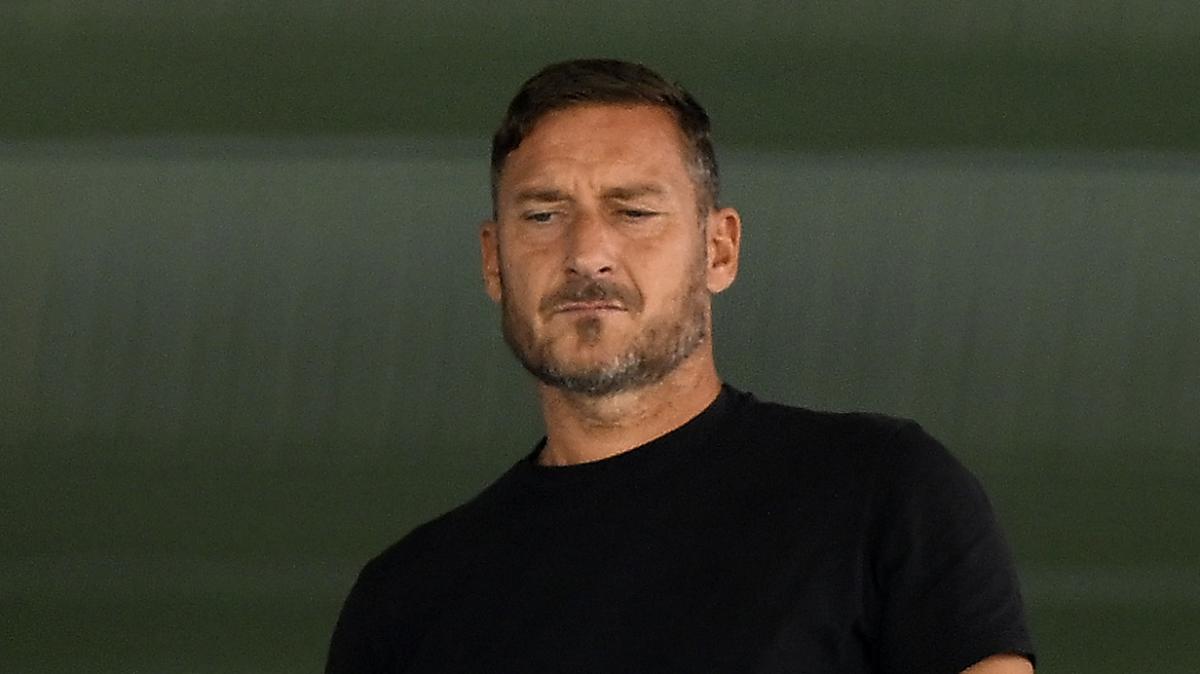 Totti vola basso sulla sua Roma: "Le squadre favorite per lo scudetto sono Inter, Napoli e Milan"