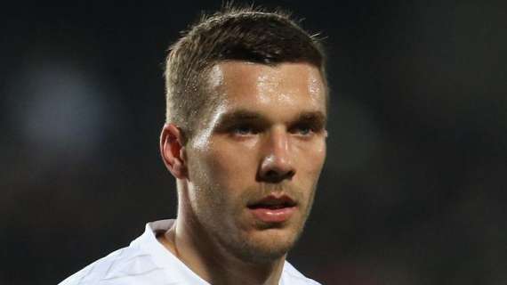 Podolski si dà all'hockey: diventerà un giocatore del Koelner Haie in Germania