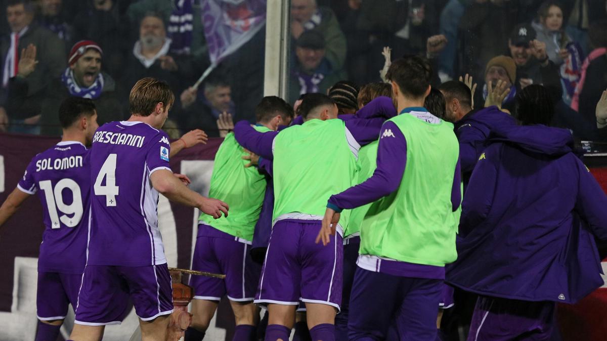 Fiorentina ancora beffata nel finale, col Torino finisce 2-2: segna Maripan nel finale