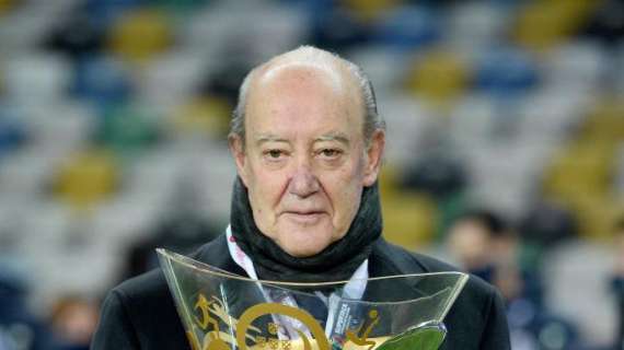 Pinto da Costa, pres. Porto: "Rifiutato invito alla Super League, vogliamo la Champions"